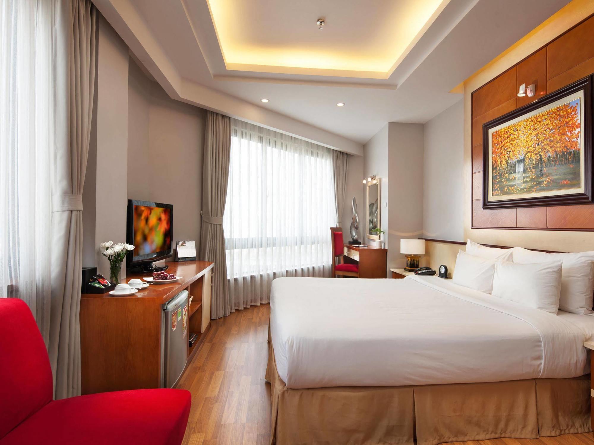 Luxeden Hotel Hanoi Exterior foto